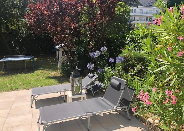 Holiday home Echappee Familiale A Deux Pas De La